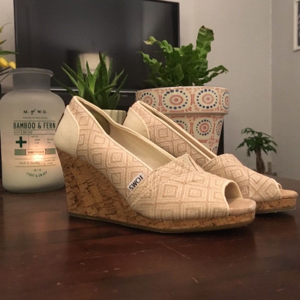 Toms Natural Woven Diamond Classic Wedges